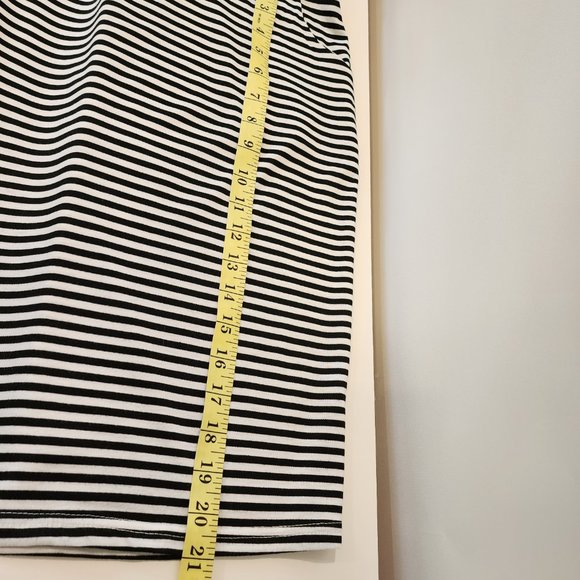 New Light - Striped T-shirt Dress - Picture 9 of 11